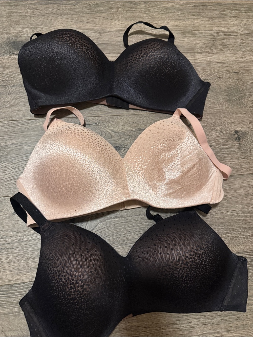 Walcoal Everyday Smooth T-Shirt Bra - Black & Nude lot of 3 38d